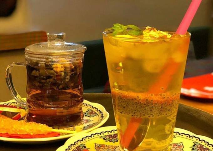 شربت گلاب و بیدمشک